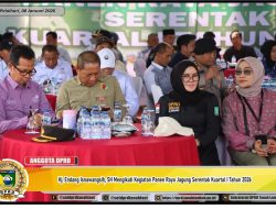 Panen Raya Jagung di Ambungan, Hj. Endang Dorong Pertanian Tala Makin Produktif