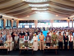 Wisuda Sirajul Huda 2026 Penuh Haru, Bupati Rahmat: Kejar Impianmu Sampai Berhasil