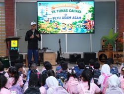 Seru! Anak-Anak TK Tunas Cahaya Belajar Listrik, Kenal Satwa, hingga Bermain Bersama Damkar di PLTU Asam Asam